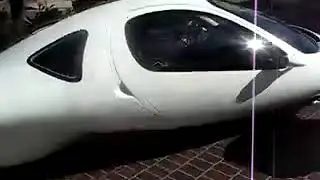 Aptera 2e   short clip  Turning, getting ready for test ride