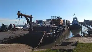 Vintage Volks Camaqu&atilde; Volta na Lagoa dos Patos entrada na balsa