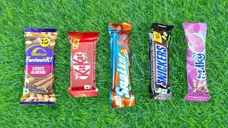 Milk chocolate vs snakker chocolate vs kitkat chocolate vs fantastic chocolate #asmr #asmrsounds 
