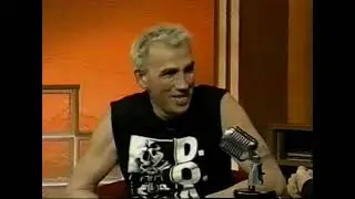 Joey Shithead (Keithley) (D.O.A.) performance & interview on Canadian Late Night TV (2004)