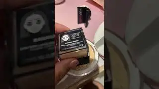 Huda Beauty Easy Bake Mini Loose Powder