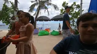 Singing Kids in Alona Beach, Bohol