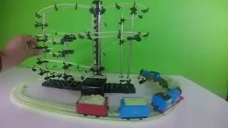 Glow in The Dark TrackMaster Thomas, Edward & SpaceRail Marble Run