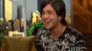 Nickelodeon's Josh Peck Wants You To Call Him 'Commodore'