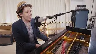 Mike Evin - Outside With A Guitar (live at Jim's studio)