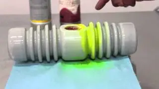 Detección de grietas y porosidades por líquidos penetrantes fluorescentes