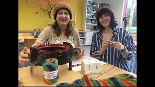 M&uuml;tze mit addi express aus YEAR SOCKS EXPRESS