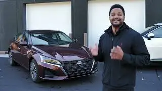 2023 Nissan Altima SV | October Specials | Lupient Nissan