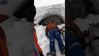Mount Everest scene 🥶#mountaineering #camping #mounteverest #deathzone #nepal #mountaineers