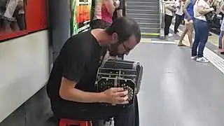 Tango en el subte