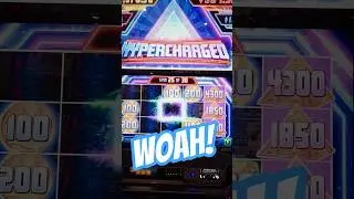 🔺️MASSIVE WIN🔺️Lowbetting on Hypercharged Pyramids of Ra (Part 1 of Bonus) #casino #slot #shorts