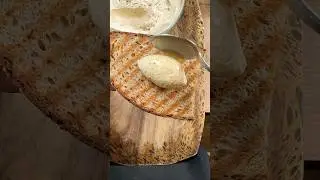 Karamellisierte Knoblauch Butter kannte niemand 😮&zwj;💨🧄🧈#butter #garlic