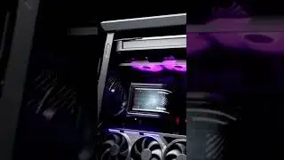 The #ROG Ryuo IV SLC 360 ARGB is deffo a head-turner with that insane curve!​