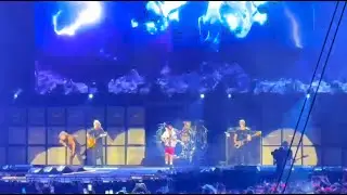 AC/DC PWR UP Tour 2025 - Thunderstruck
