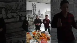 Beatbox in HauptBahnof Munich