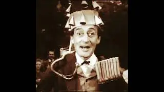 Totò canta ❤️La mazurka dei vent'anni.....