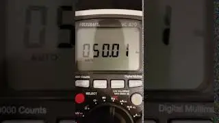 Voltcraft VC870 Power Outlet Frequency Measurement