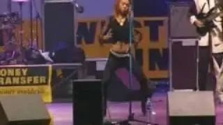 werrason zenith paris live girl dancers