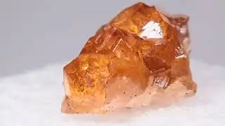 Hessonite(Grossularite Garnet）