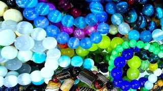 Satisfying ASMR #beads #topazrocks #gemstone #beads #relax #lapislazuli #relaxing #semiprecious