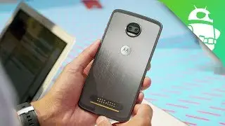 Moto Z2 Force hands on