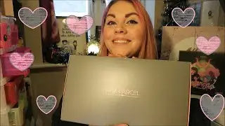 PINK PARCEL UNBOXING DECEMBER 2018