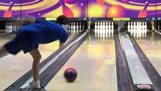 Storm Axiom Pearl bowling ball review 2 handed