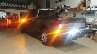 2020 F-350 Super Duty Limited Construction White and Amber Strobe Lights