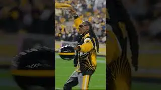 When @snoopdogg led the Terrible Towel Twirl in 2024 😤
