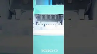 How Does an Ice Maker Machine Work? 🥶 Watch and Find Out!