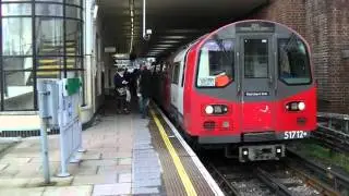 London Underground 1995 Stock 51712 and 51574 at East Finchley
