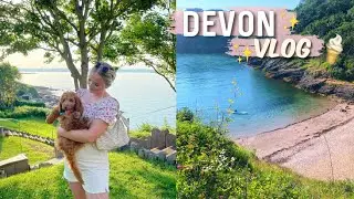 DEVON VLOG | UK Summer Travel Vlog 2021 (Puppy's first holiday + Devon&rsquo;s best beach!)