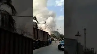 Delhi - fire at the Brahm Shakti hospital #fire #hospital fire #delhi hospital #Fire at hospital