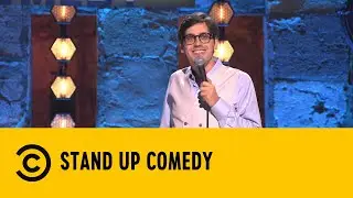 Quando valuti la chirurgia estetica - Alessandro Ciacci - Stand Up Comedy - Comedy Central