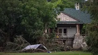 Les images effarantes des inondations au Texas