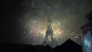 Bastille Day, Fireworks July 14, 2021, Eiffel Tower - Feu d'artifice du 14 juillet 2021, Tour Eiffel