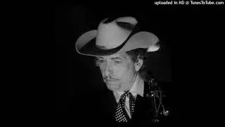 Bob Dylan live ,  Accidentally Like a Martyr ,  Seattle 2002