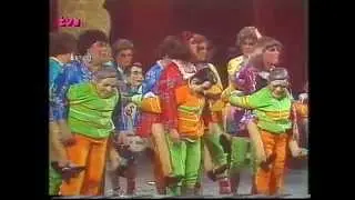 Chirigota. Cada uno con la Suya | Actuaci&oacute;n Completa | FINAL Carnaval de C&aacute;diz 1986