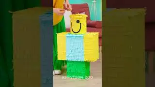 🎉 Roblox Pi&ntilde;ata Fun! 🕹️ Mommy Made It Just for Me! 😁