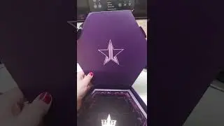 jeferee star cosmetics Blood Lust Artistry palette