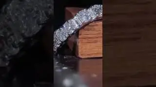 Why tennis chains hit different in motion