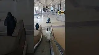 Jinnah International Airport Karachi Stairs Lift | Inside View of Jinnah International Airport
