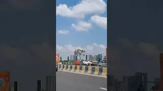it's Delhi#beautifulweather #bluesky#skyscraper#polutionfree