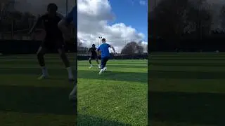 Ronaldo skills 🥶. #shorts #soccer #football #trending @MrBeast @MRINDIANHACKER shorts