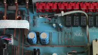 NAD C352 (051) внутри inside