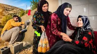 ❤️ At the Nomadic Mother's Darkest Moment, the Kind Cameraman and Her Friends Stayed by Her Side