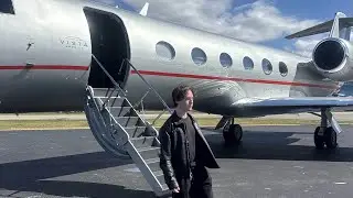 Я сел на частный самолет за 60 миллионов долларов в Нью-Йорк, чтобы просто повеселиться.