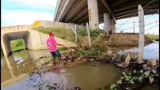 Remove Floating Plants Clogged Massive Canal Drain Water On Speed Way
