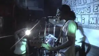 Liken  @  Festival  Grunge  en Lima