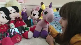 Spippy guarda video su youtube #bambini #giochi #games #unicorn #shorts